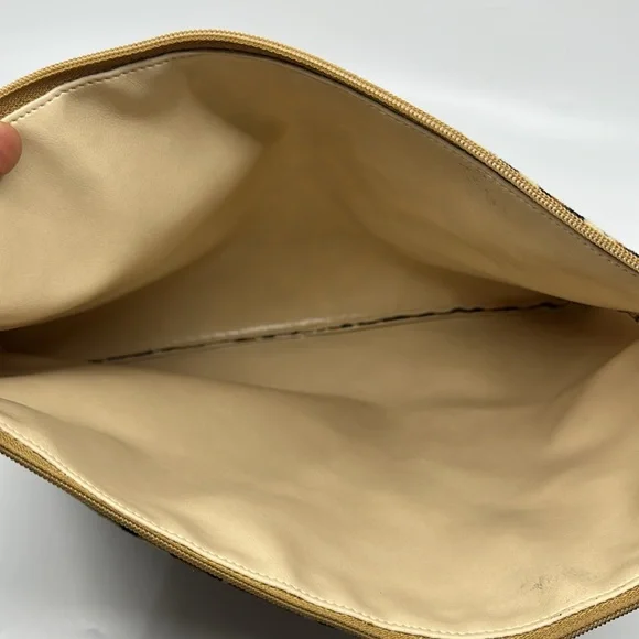 Vtg Huge Leopard Print Velvet Clutch with Wrist Strap - Picture 5 of 8